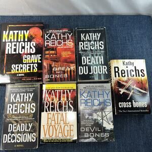 Kathy Reichs Lot of 7 Temperance Tempe Brennan Books Bones Mystery PB And HC